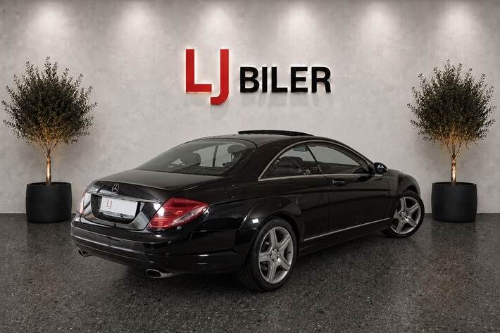Sort Mercedes CL500 fra 2008