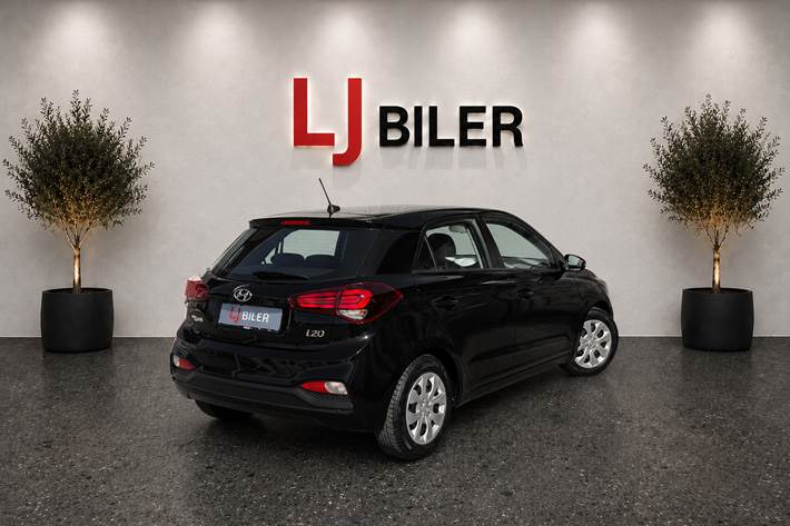 Sort Hyundai i20 fra 2020