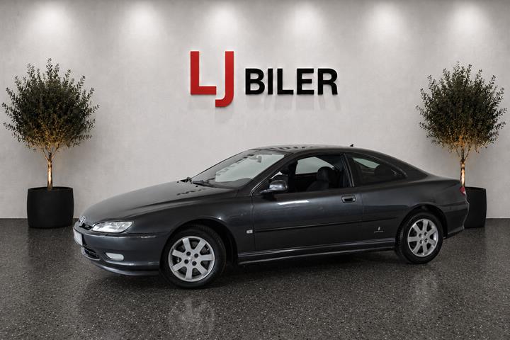 Grå Peugeot 406 fra 2001