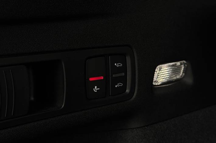 undefined Audi Q6 e-tron fra 2025