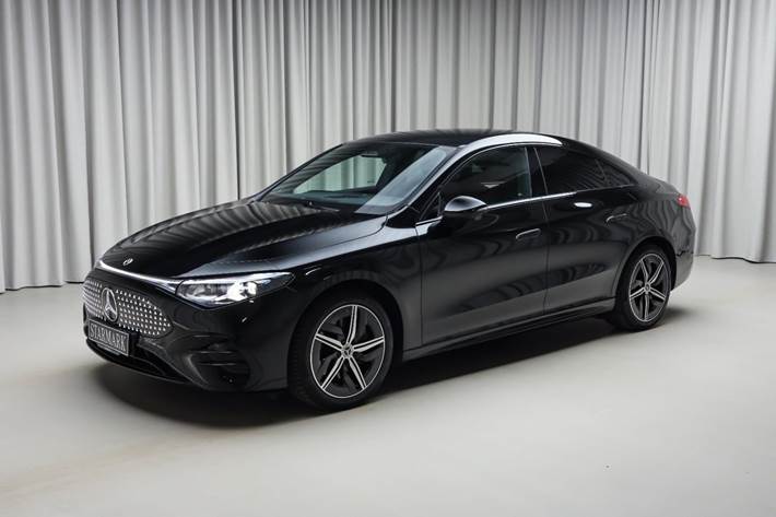 Sort Mercedes CLA250+ fra 2025
