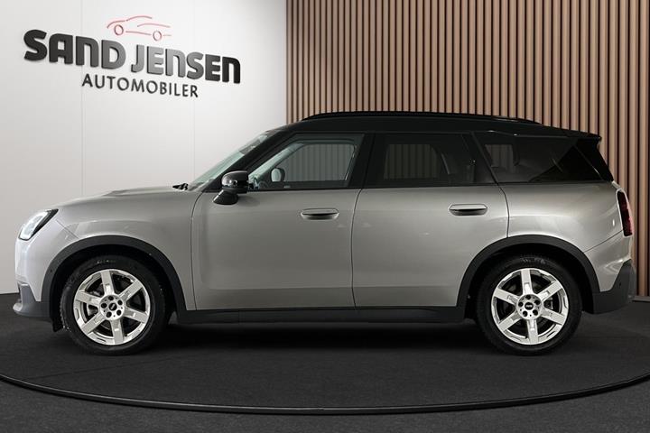Sølv Mini Countryman SE fra 2025