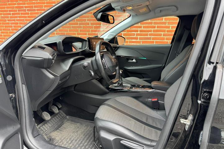 undefined Peugeot 208 fra 2020