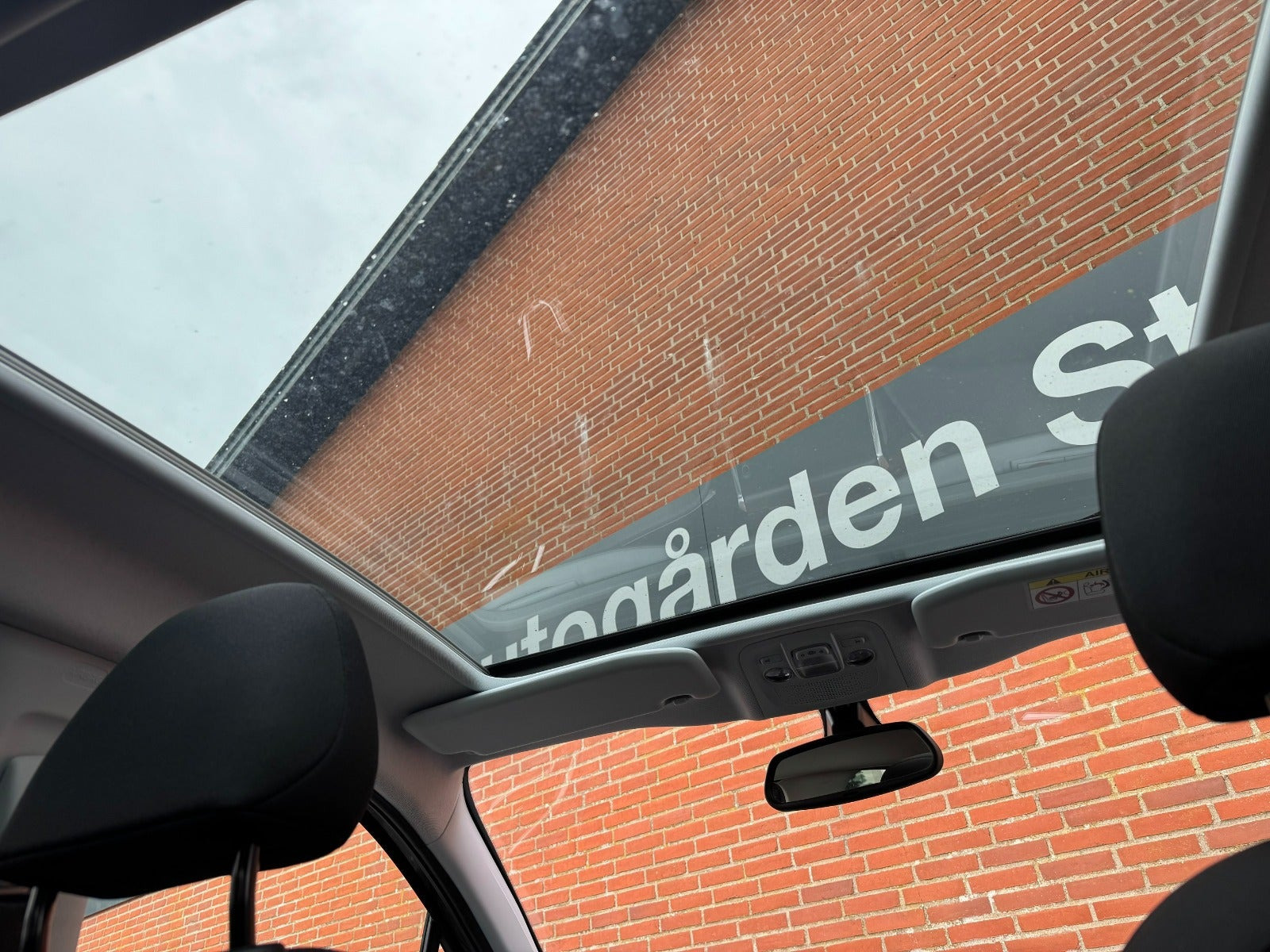 undefined Peugeot 208 fra 2019