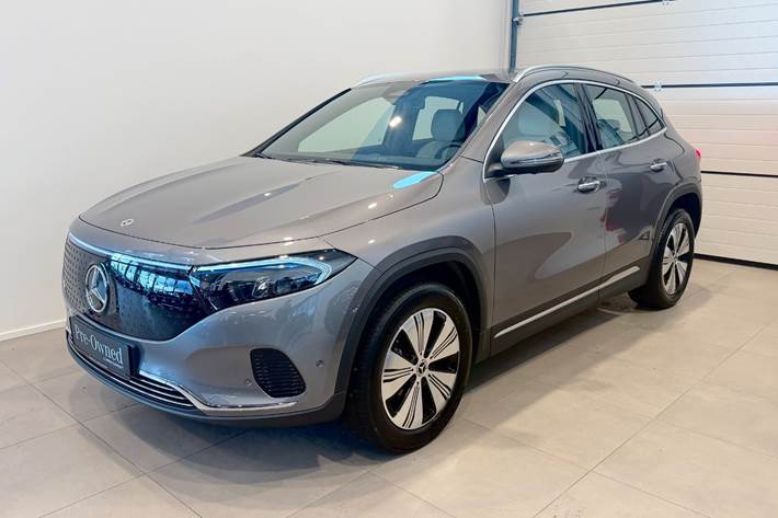 Grå Mercedes EQA250 fra 2025