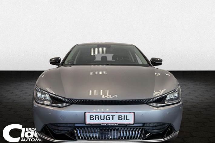 Grå Kia EV6 fra 2024