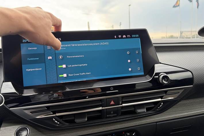 Sort Citroën C5 X fra 2022