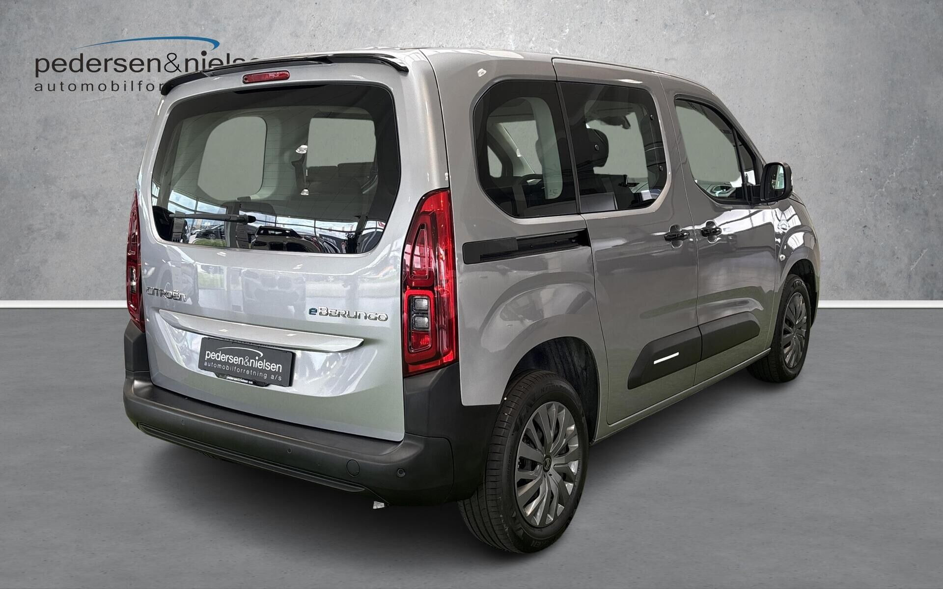 Grå Citroën ë-Berlingo fra 2025