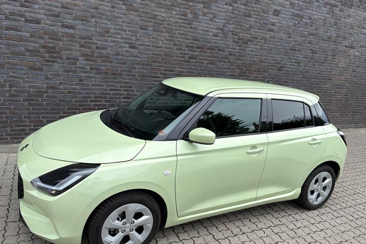 Gul Suzuki Swift fra 2025