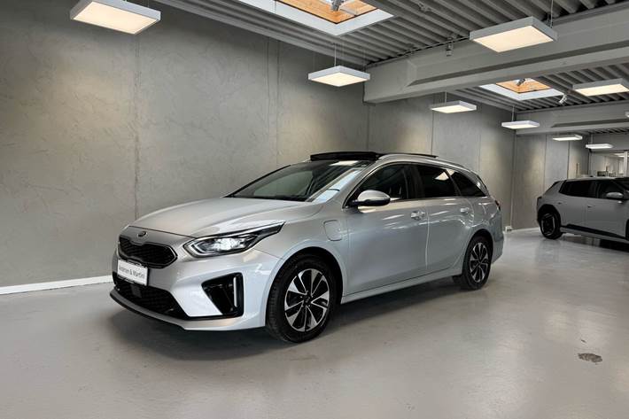 Sølv Kia Ceed fra 2021