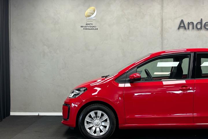 Rød VW e-up fra 2021