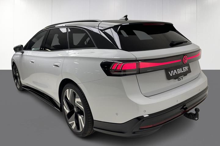 Hvid VW ID.7 fra 2026