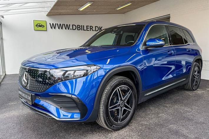 Blå Mercedes EQB 250+ fra 2025
