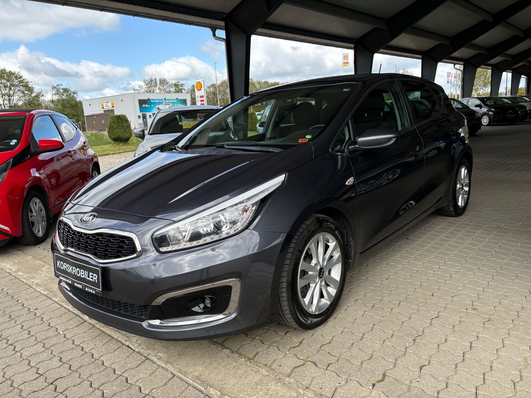 Grå Kia Ceed fra 2016