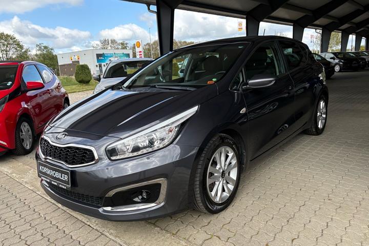 Grå Kia Ceed fra 2016