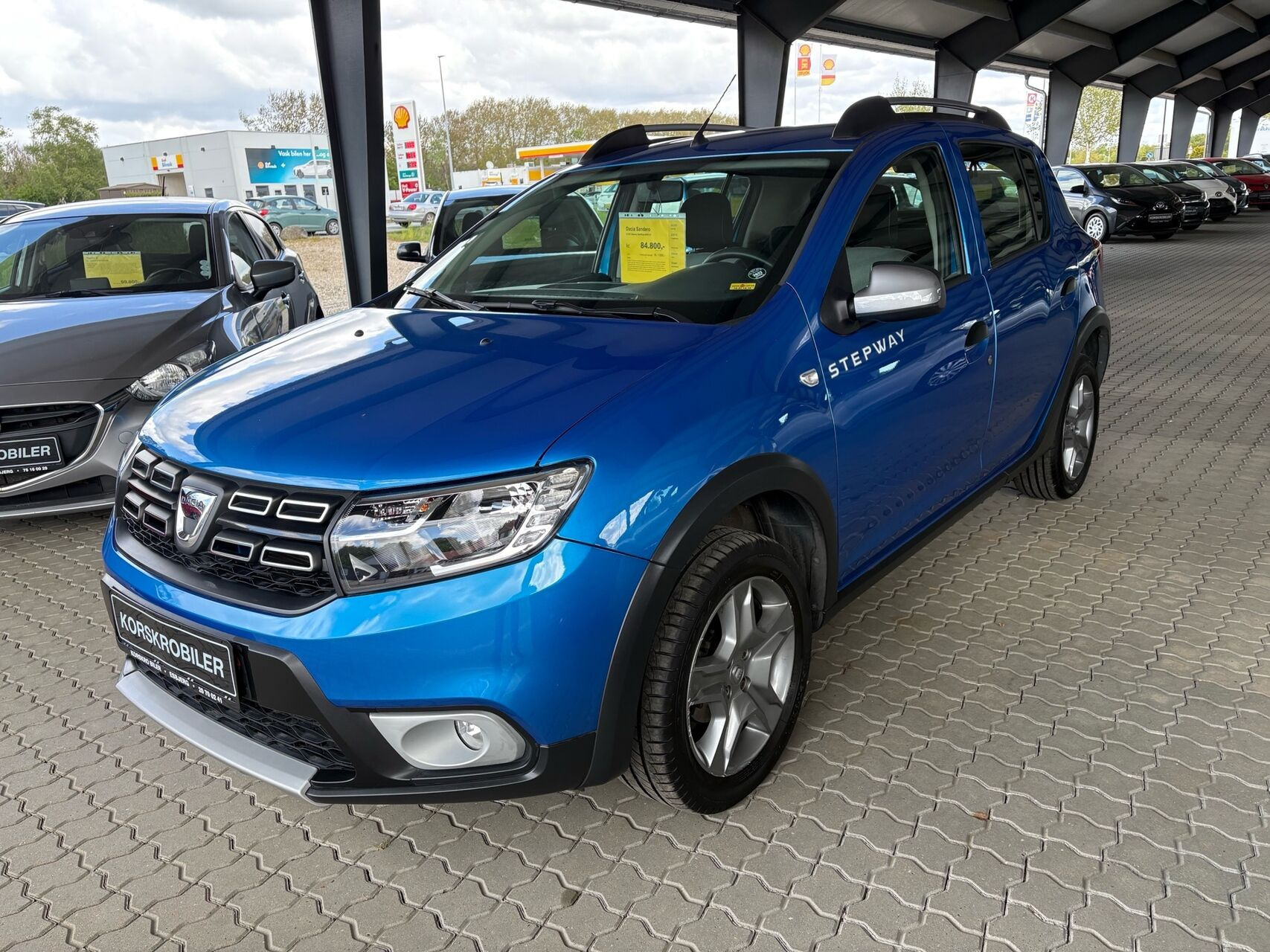 Blå Dacia Sandero fra 2018