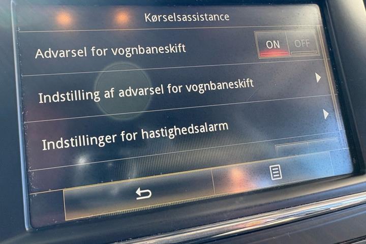 Blå Renault Kadjar fra 2016