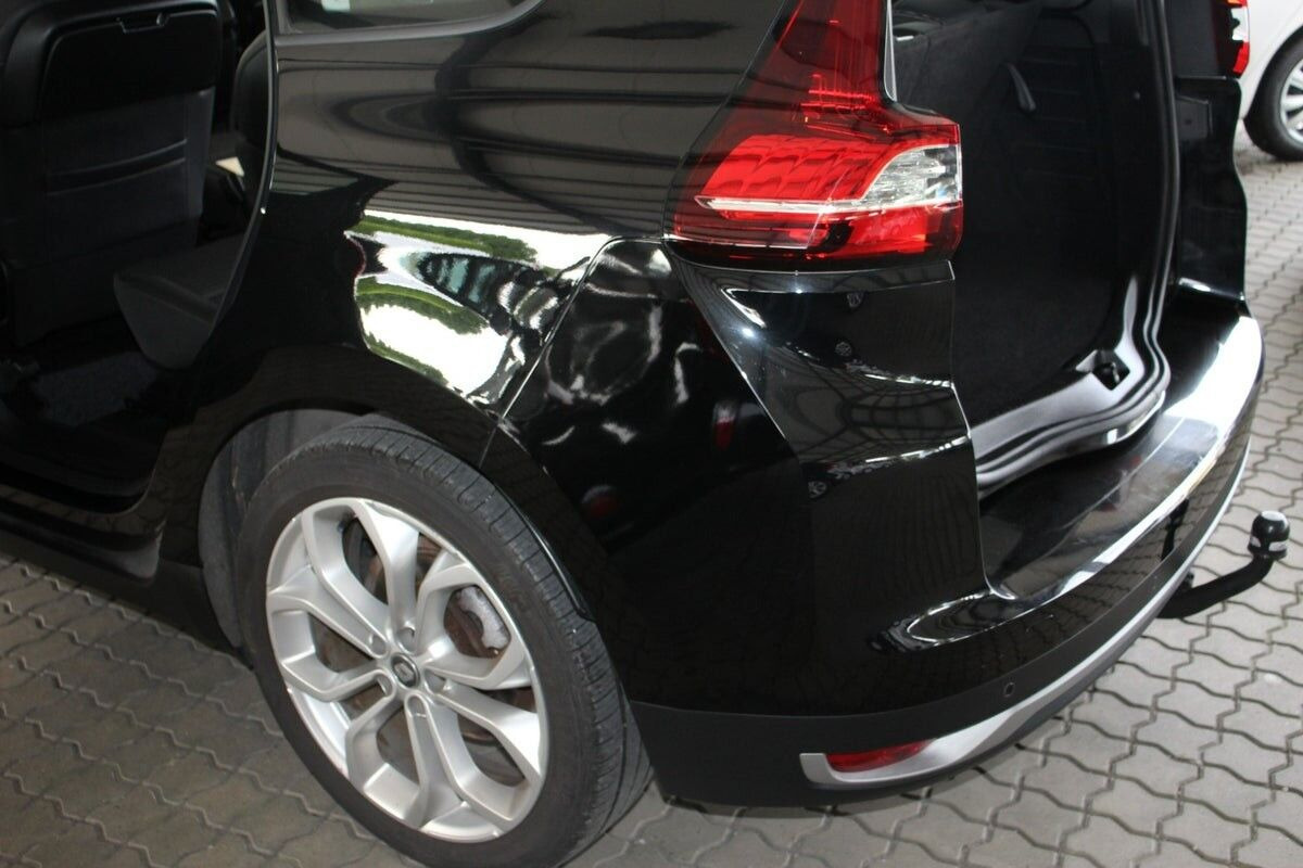 Sort Renault Grand Scénic fra 2018