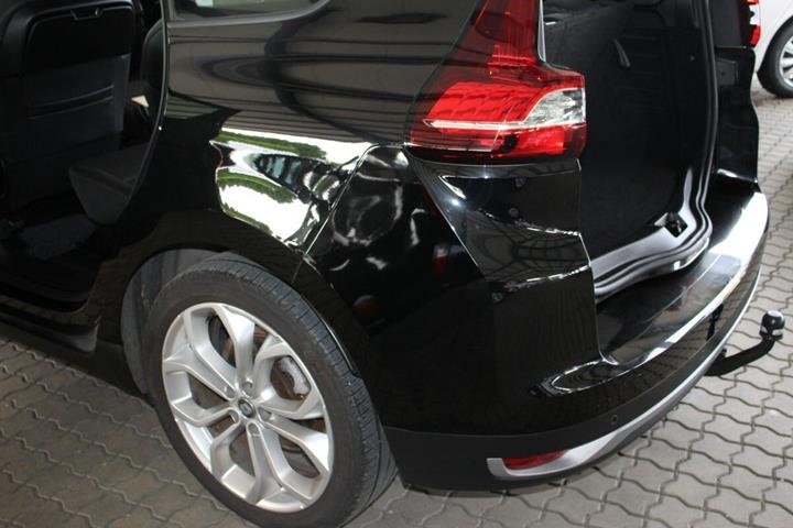 Sort Renault Grand Scénic fra 2018