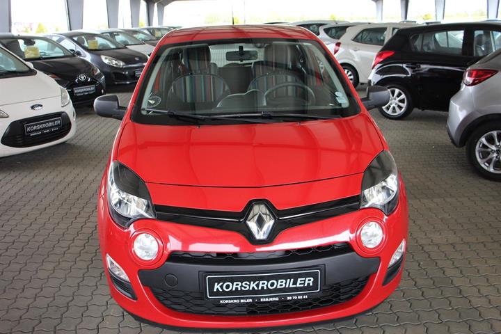 Rød Renault Twingo fra 2013