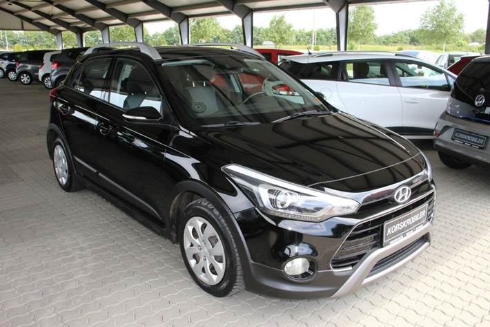 Sort Hyundai i20 fra 2017