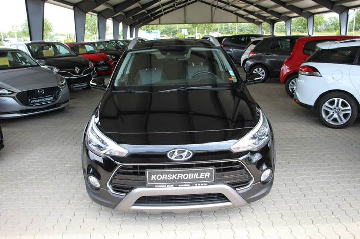Sort Hyundai i20 fra 2017