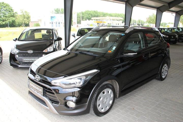 Sort Hyundai i20 fra 2017