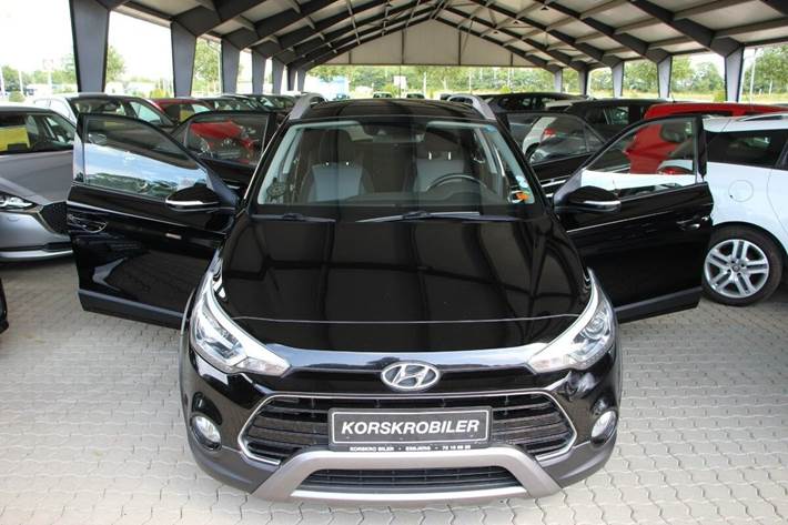 Sort Hyundai i20 fra 2017