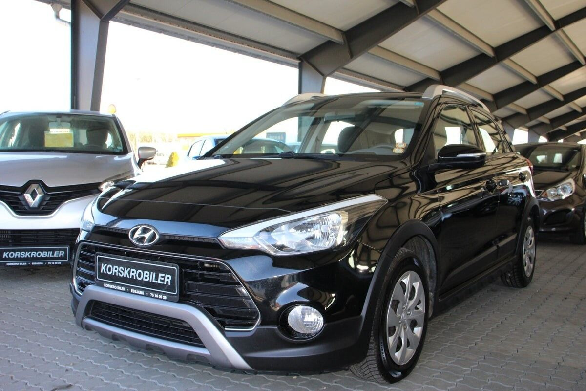 Sort Hyundai i20 fra 2016