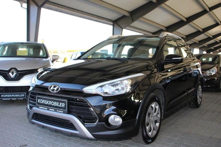 Sort Hyundai i20 fra 2016