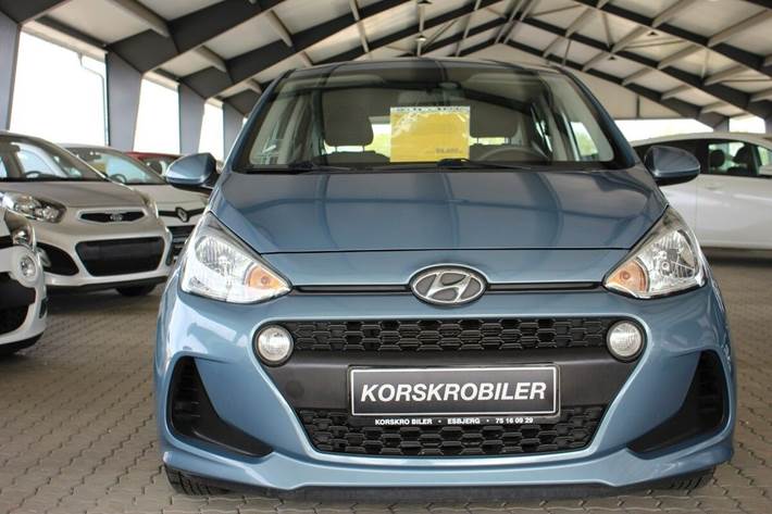Blå Hyundai i10 fra 2019