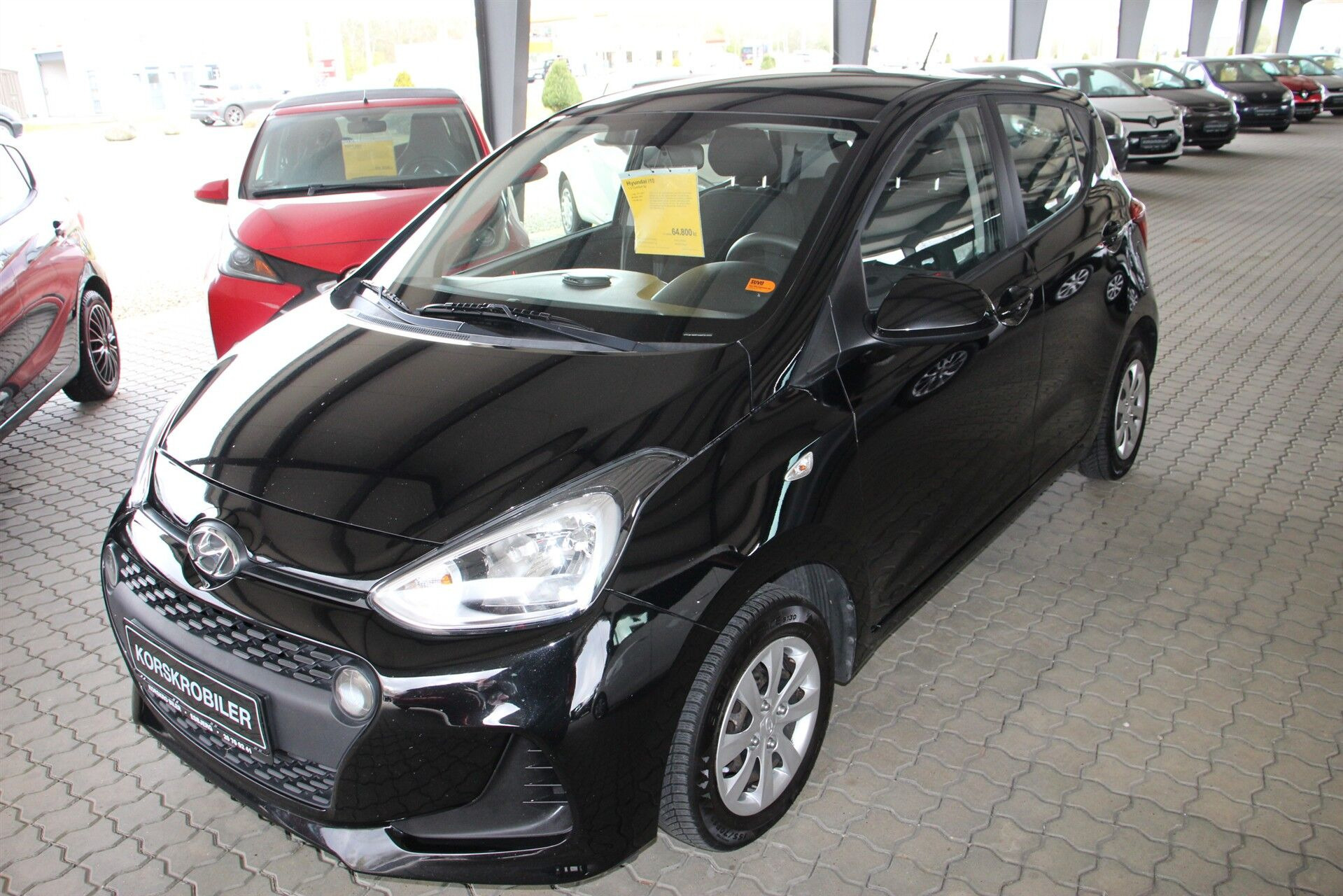 Sort Hyundai i10 fra 2017