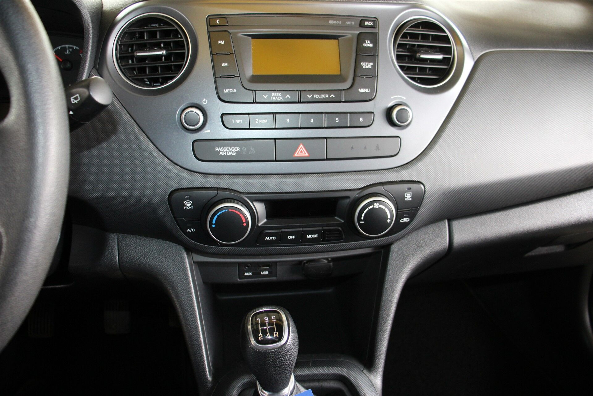 Sort Hyundai i10 fra 2017