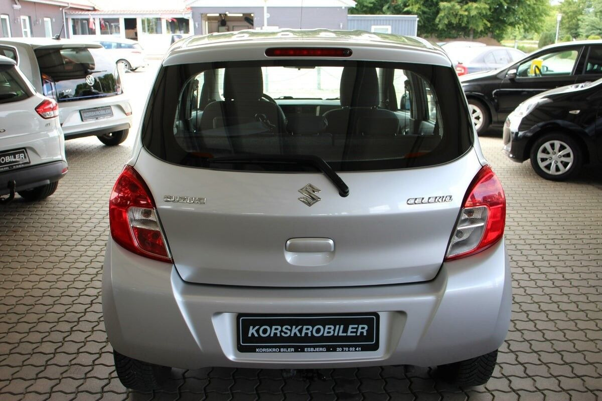 Sølv Suzuki Celerio fra 2017