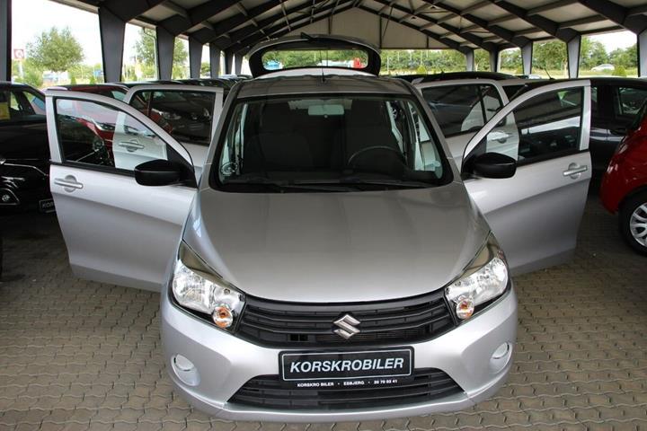 Sølv Suzuki Celerio fra 2017