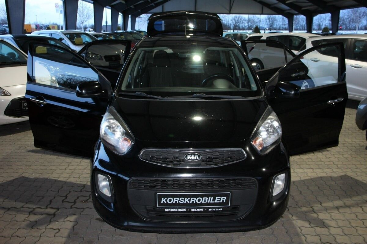 Sort Kia Picanto fra 2016