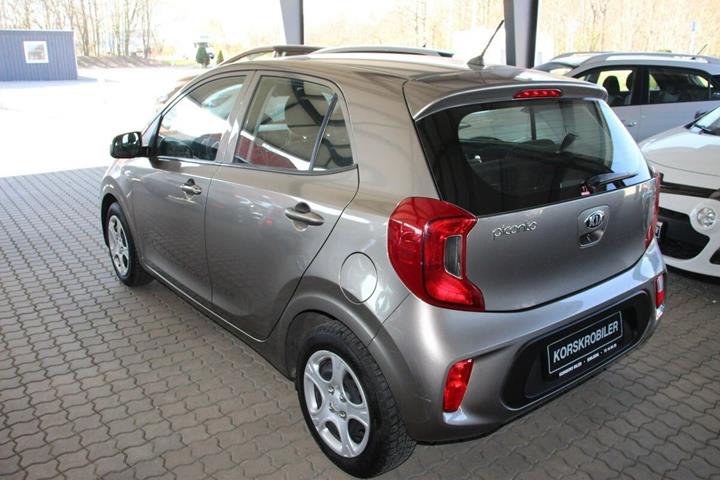 Grå Kia Picanto fra 2018
