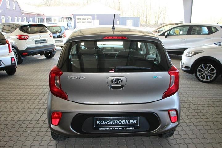 Grå Kia Picanto fra 2018