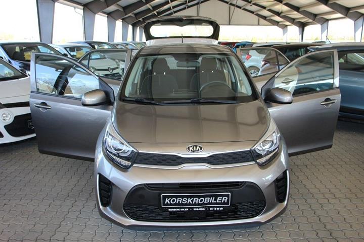Grå Kia Picanto fra 2018