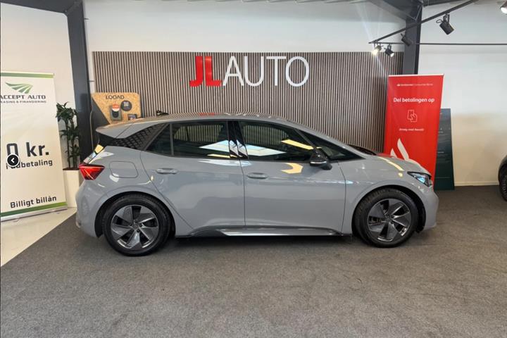 Grå Cupra Born fra 2024