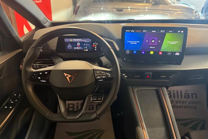 Grå Cupra Born fra 2024