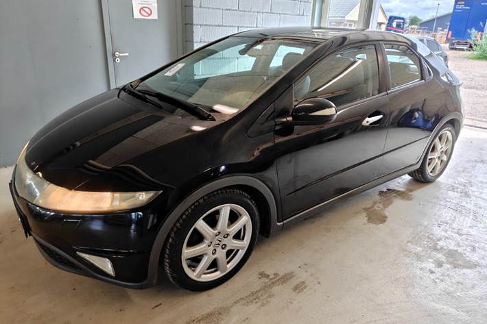 Gul Honda Civic fra 2008