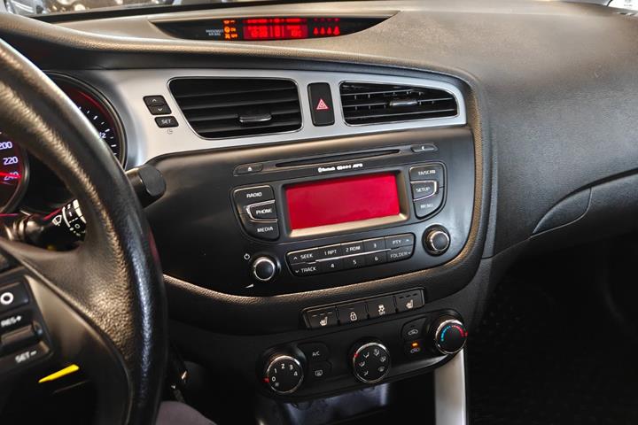 undefined Kia Ceed fra 2013