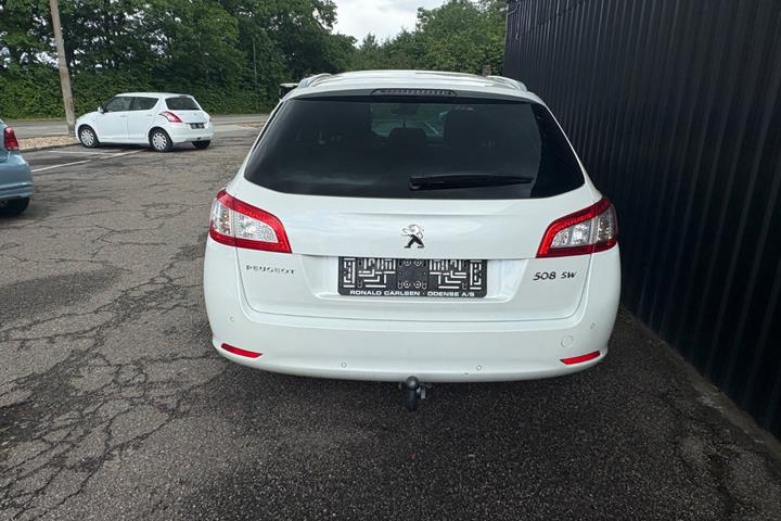 undefined Peugeot 508 fra 2011