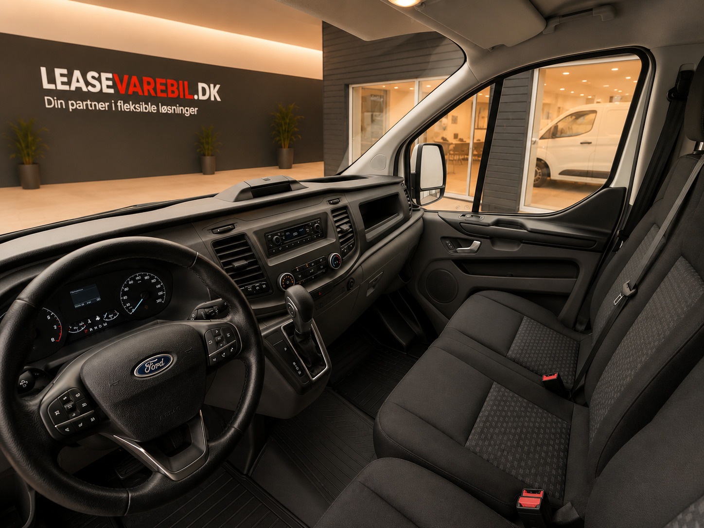 Hvid Ford Transit Custom 300 L2 fra 2021