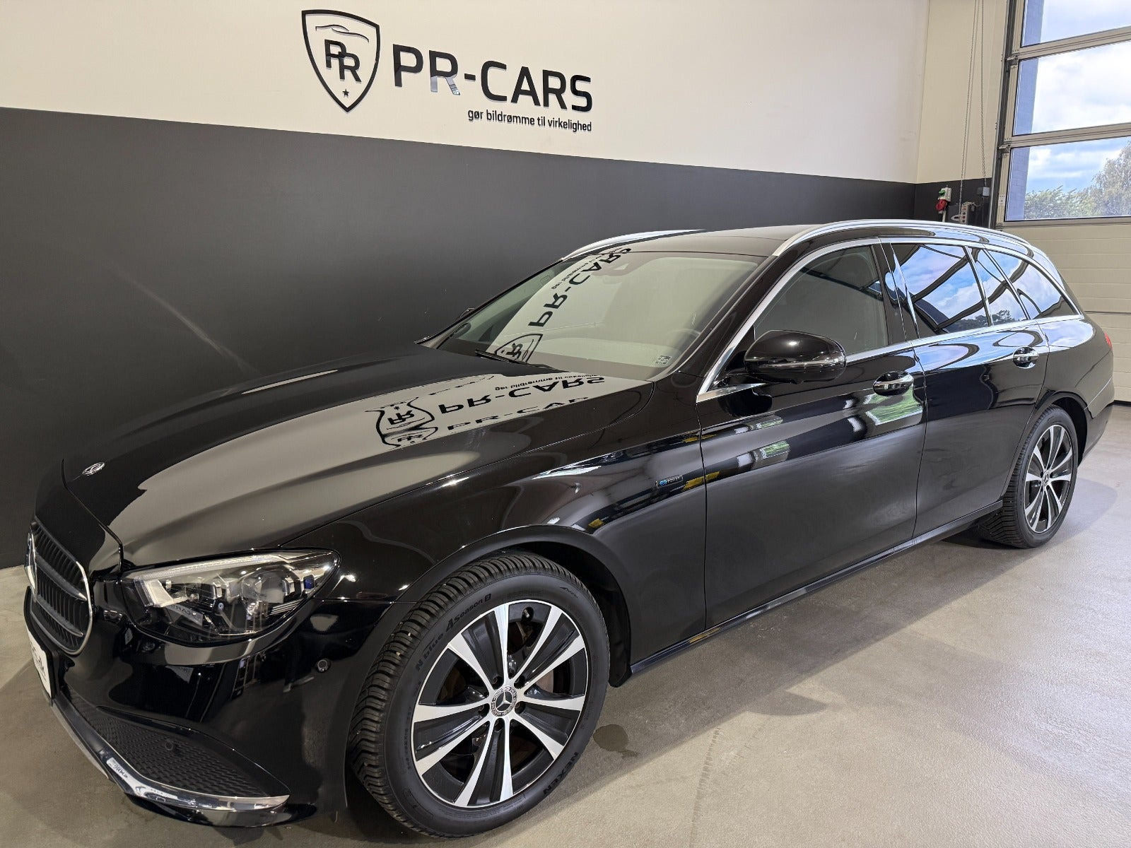 undefined Mercedes E300 e fra 2021