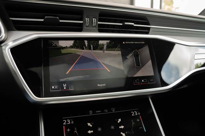 Grå Audi RS6 fra 2020