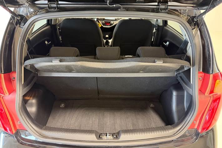 Sort Kia Picanto fra 2016