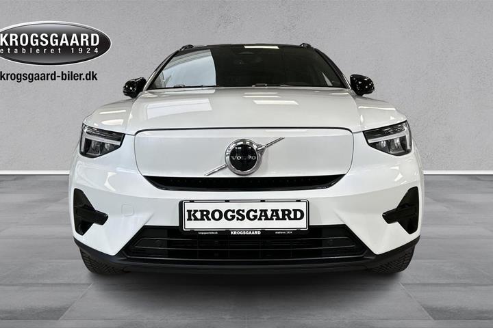 Hvid Volvo XC40 fra 2024