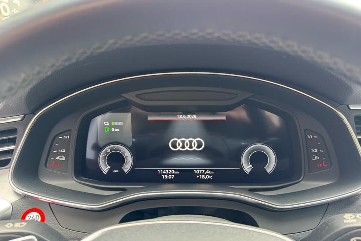 Hvid Audi A6 fra 2021